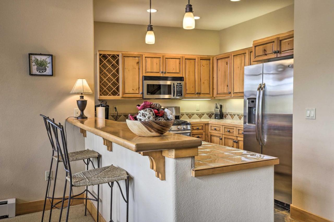 Keystone Condo On Golf Course With Mountain View Екстериор снимка